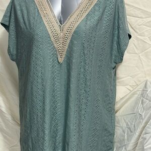 Chic Lace Trim Teal Blouse